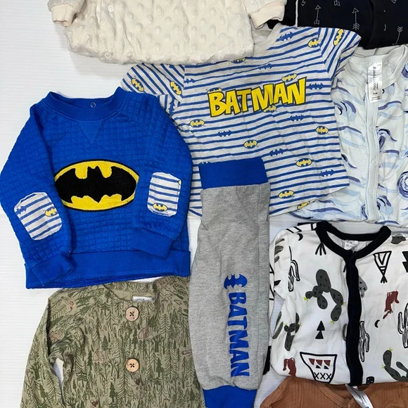 Lot of 9 Items Baby Boy 6-9 & 9-12 Months Assorted Clothing Bundle - Picture 5 of 14
